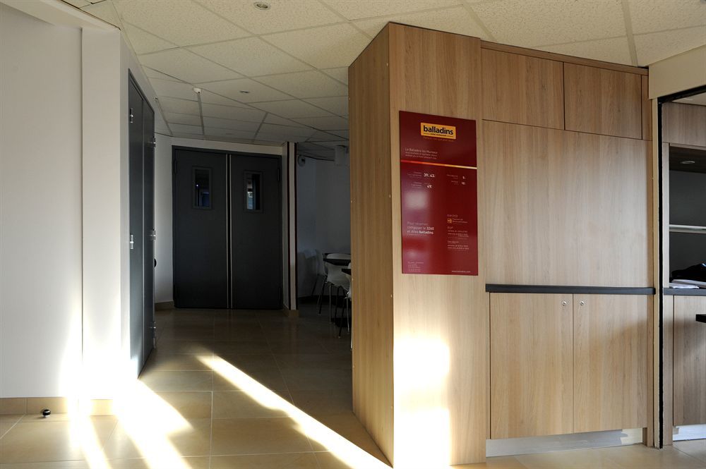 Welcomotel Les Mureaux Buitenkant foto