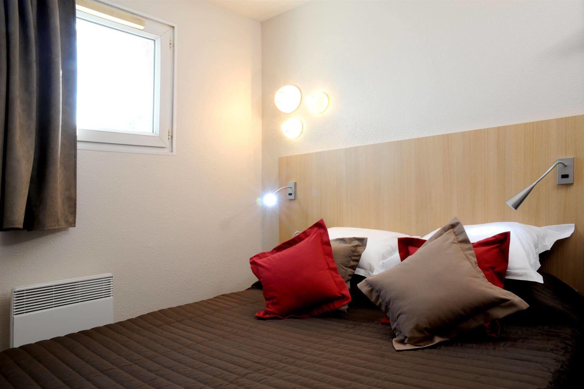 Welcomotel Les Mureaux Buitenkant foto