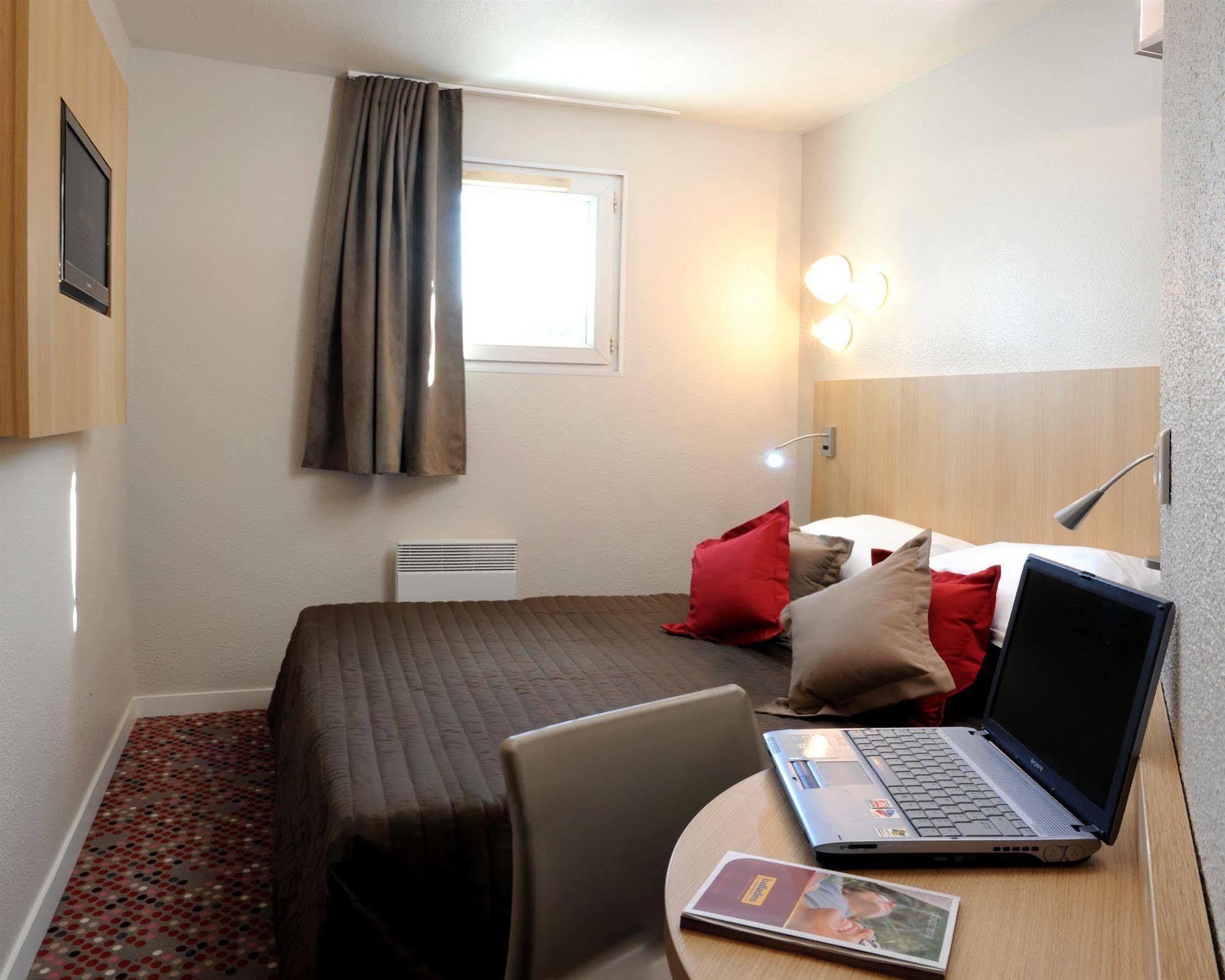 Welcomotel Les Mureaux Buitenkant foto
