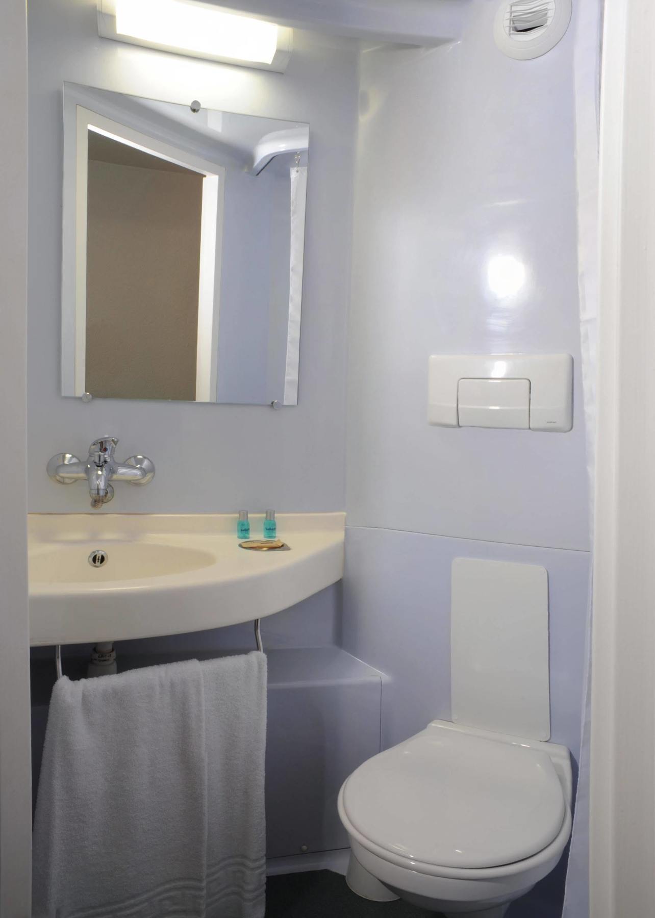 Welcomotel Les Mureaux Buitenkant foto